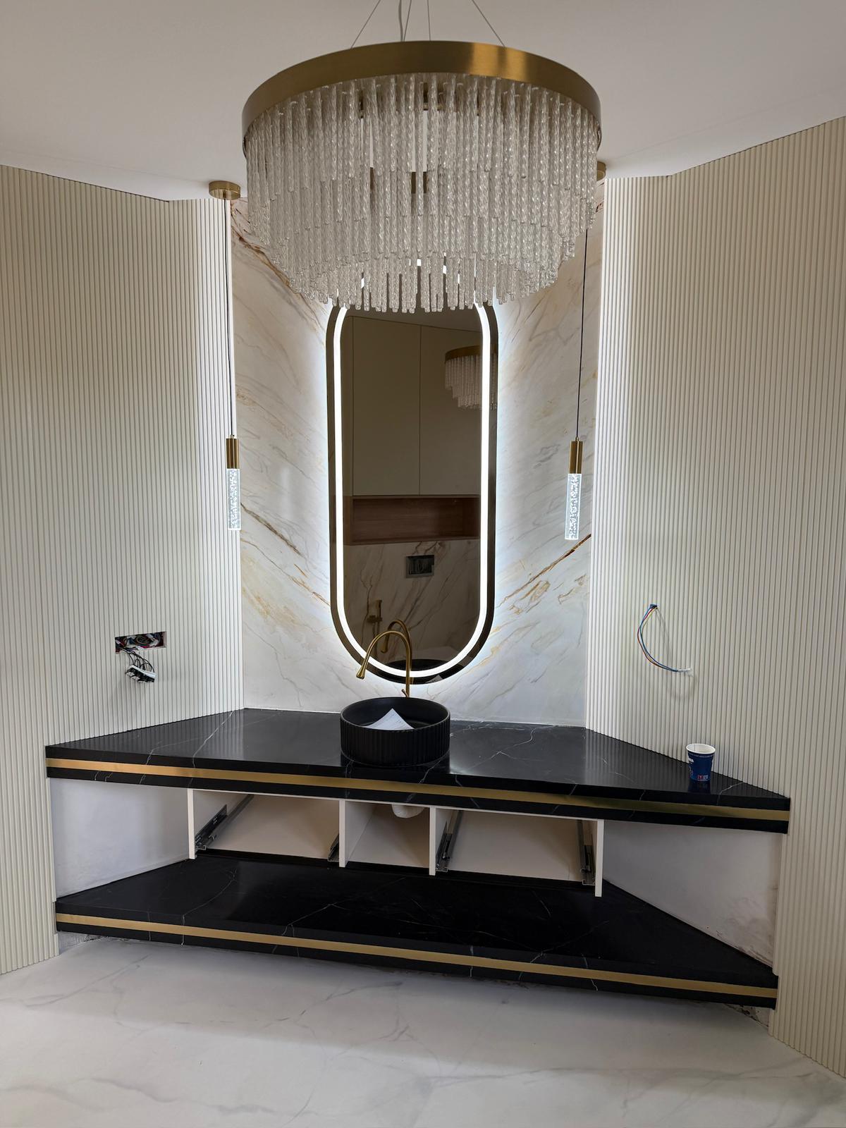 Montaj oglindă LED de Supremeglass